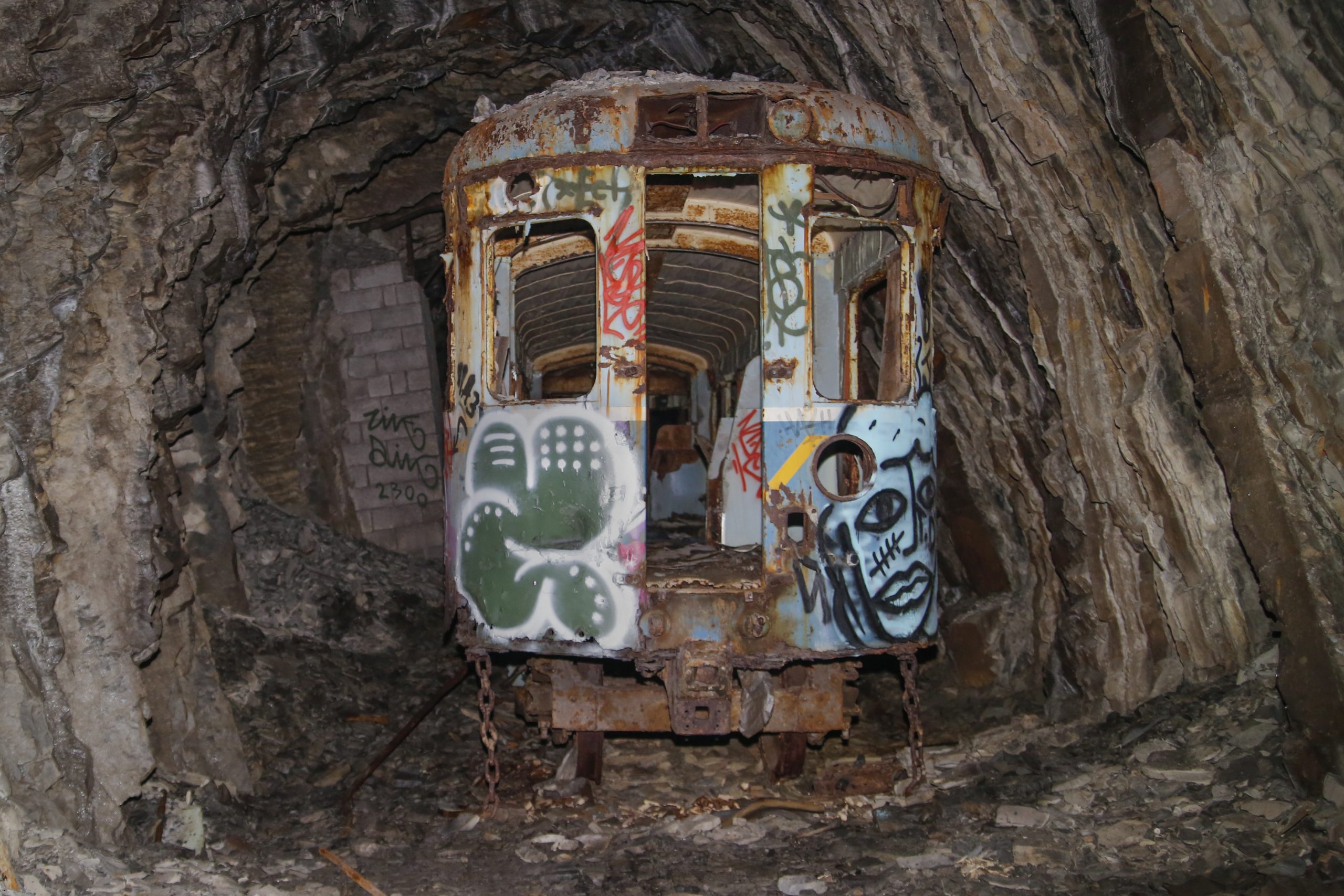 Trains abandonnés à Zumaya